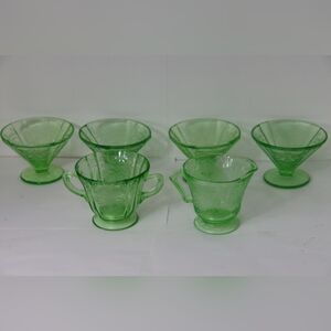 Vintage Uranium Glassware Set. 4 Dishes, Cream & Sugar Set